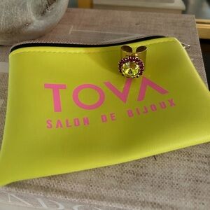 TOVA Ring
